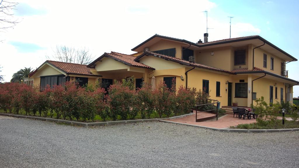 Cecco Di Nara Hotel Massarosa Kültér fotó