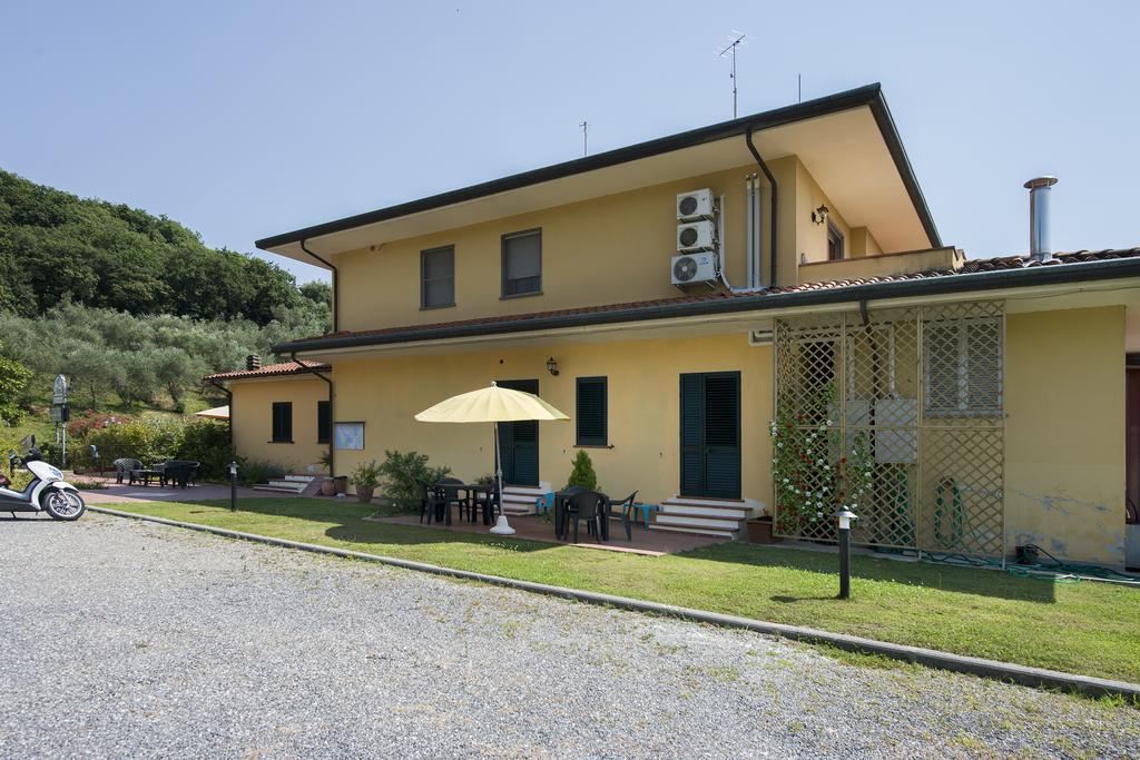 Cecco Di Nara Hotel Massarosa Kültér fotó