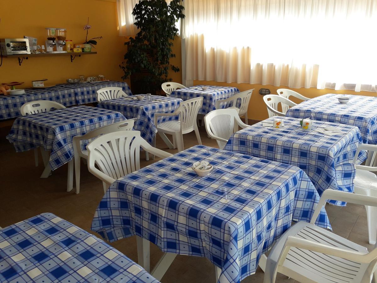 Cecco Di Nara Hotel Massarosa Kültér fotó